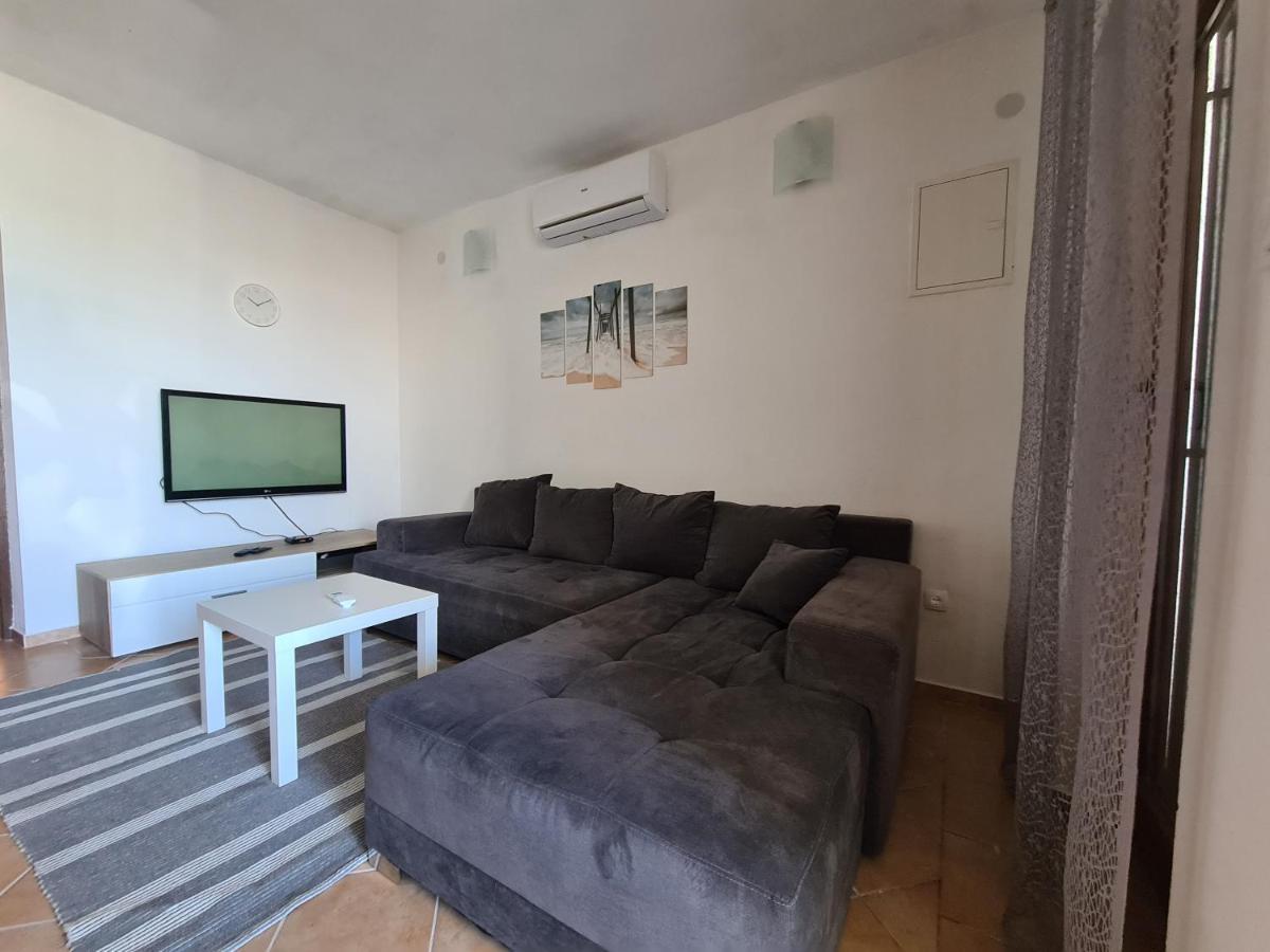 Apartman Mihaela Vrsi Extérieur photo